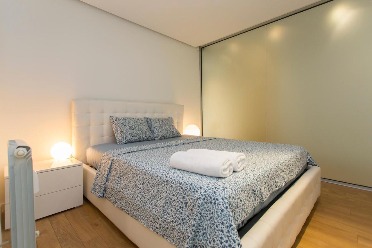 Modern Apartment In The City Center Sofía Exterior foto